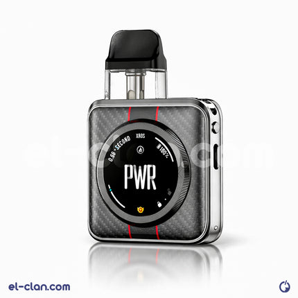 بطارية فيب هاردوير Vaporesso Xros 5 Nano مع تصميم أنيق وأزرار للتحكم، تظهر من الأمام.
