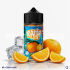 نظرة على عبوة فيب ليكويد برتقال مثلج من Ramp Breeze Wandarin Orange Ice Juice مع تصميم ملون على الزجاجة.